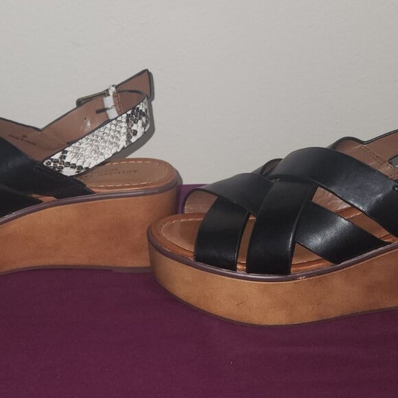 American Eagle - Picture 6 of 8